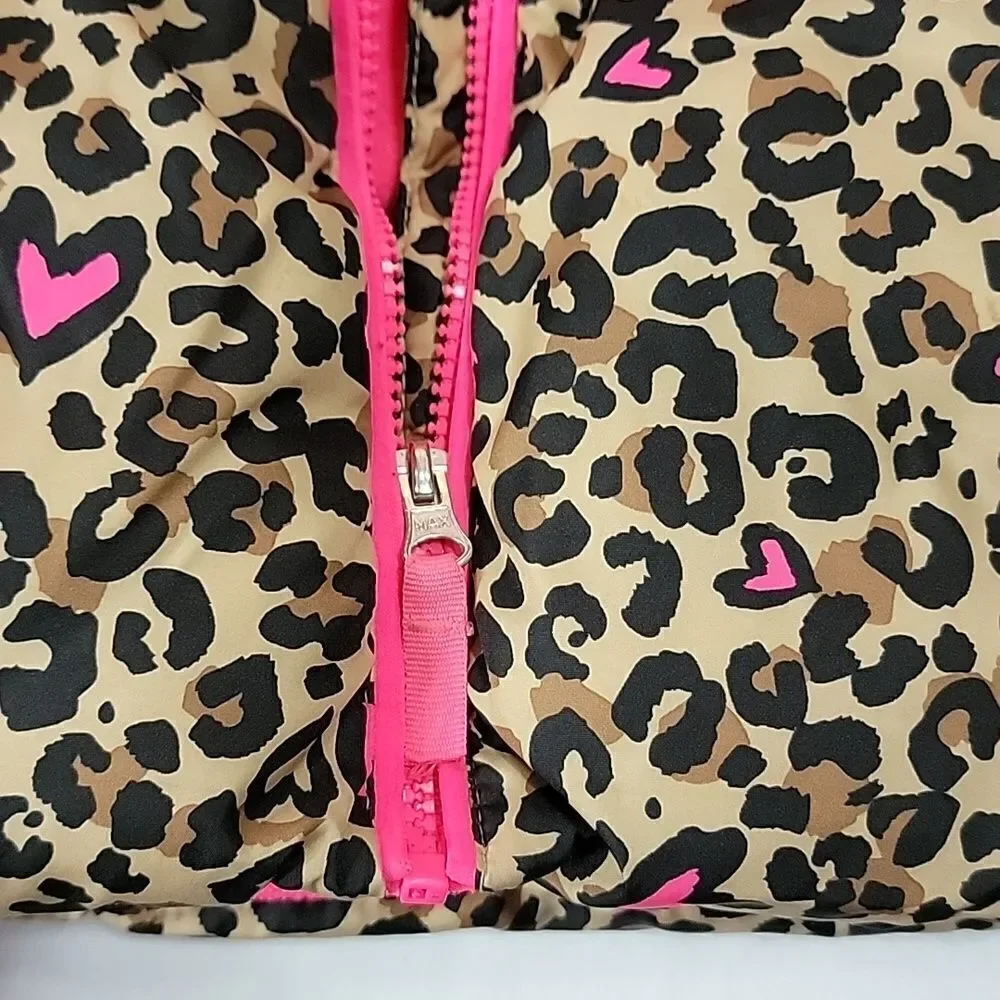 🖤5/$20🖤 HEALTHTEX.. leopard jacket..